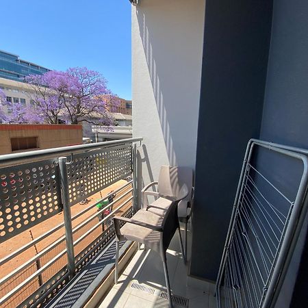 Easy Stay - The Median Rosebank 约翰内斯堡 外观 照片