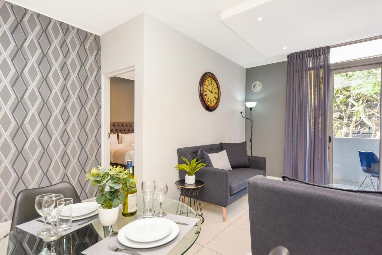 Easy Stay - The Median Rosebank 约翰内斯堡 外观 照片