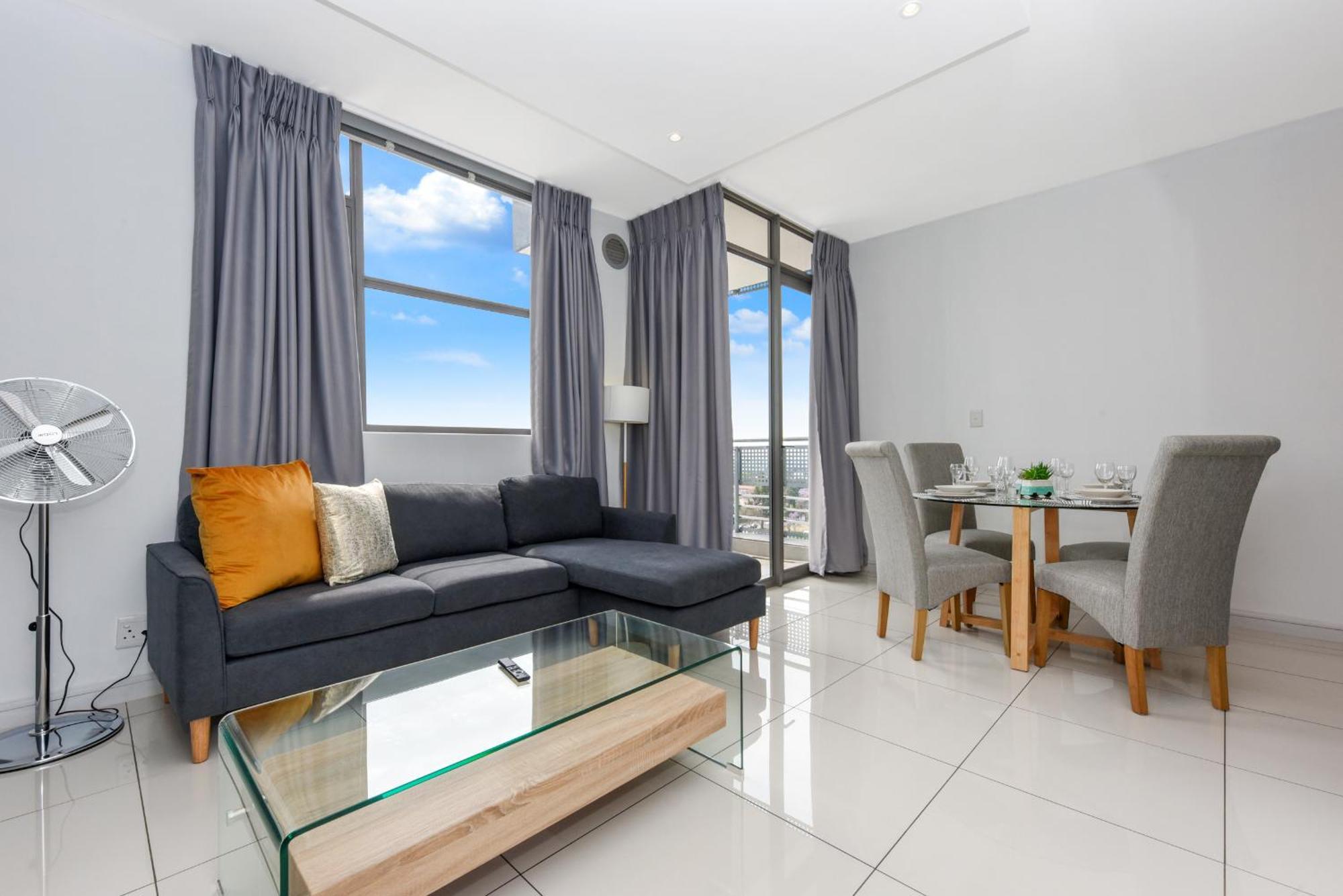 Easy Stay - The Median Rosebank 约翰内斯堡 外观 照片