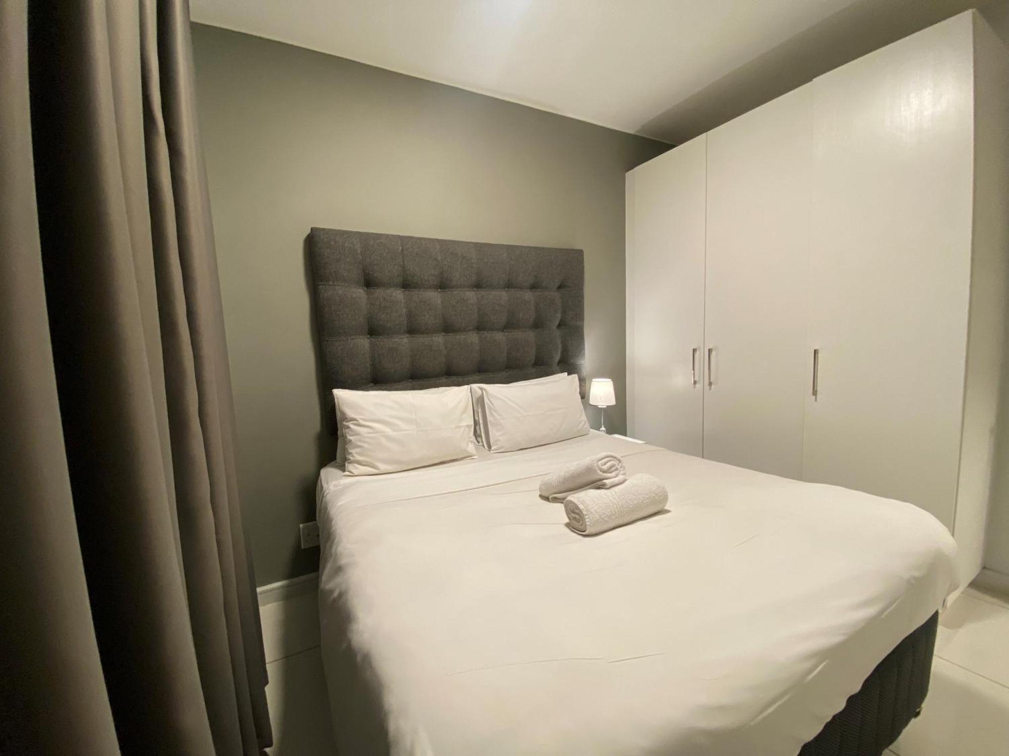 Easy Stay - The Median Rosebank 约翰内斯堡 外观 照片